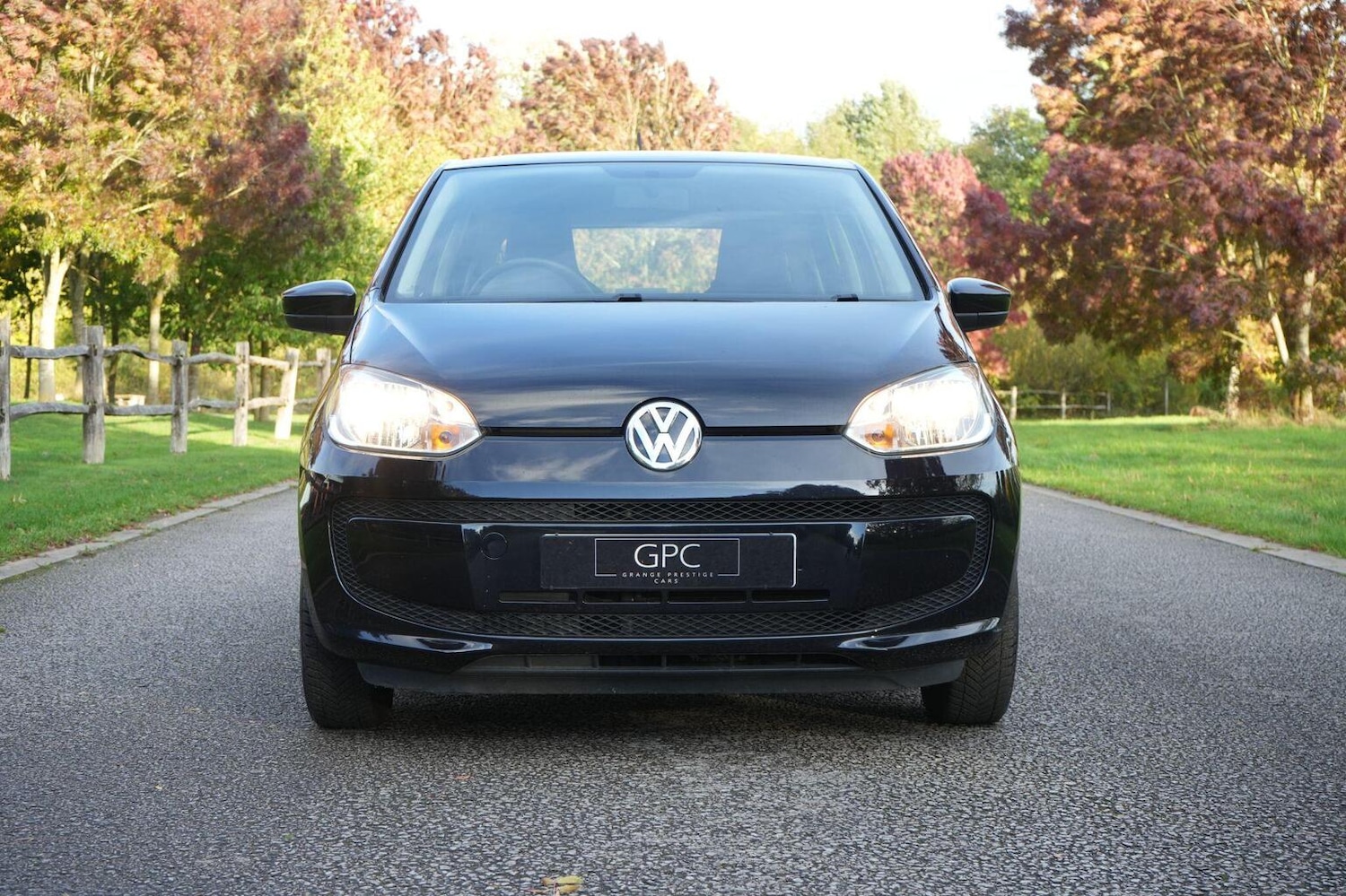 Used Volkswagen up! 2016 for sale - 77154392: Photo 3