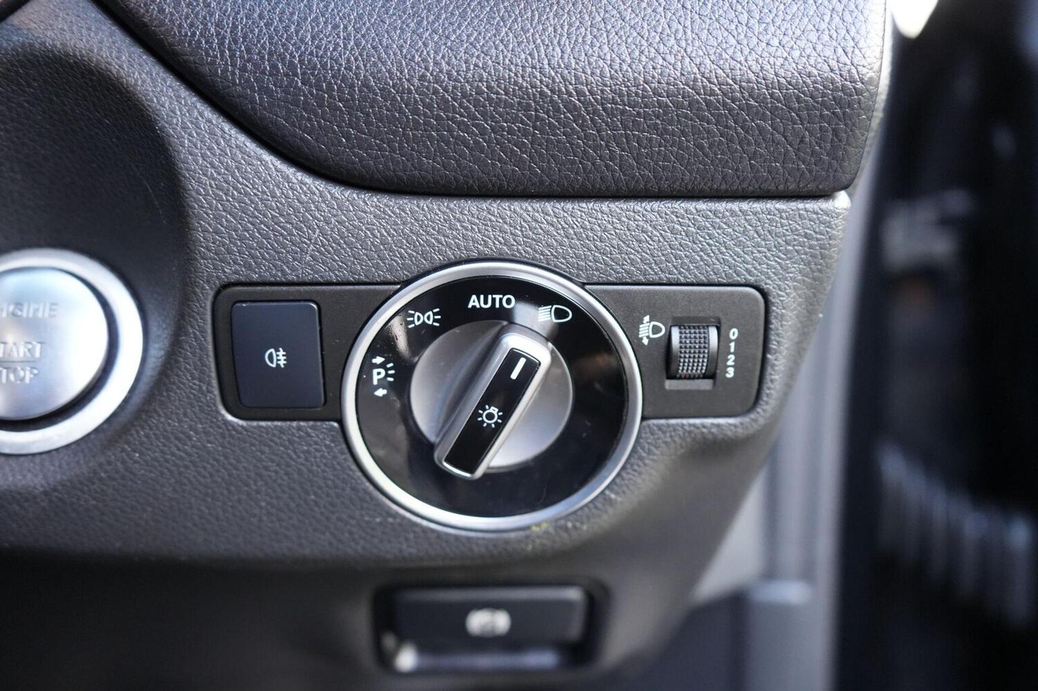 Used Mercedes-Benz CLA 2019 for sale - 76968583: Photo 25