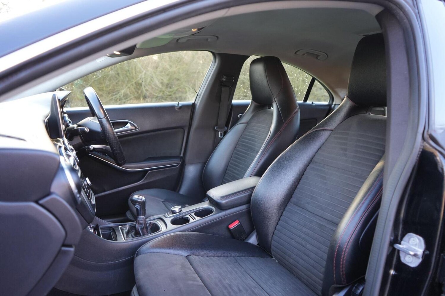 Used Mercedes-Benz CLA 2019 for sale - 76968583: Photo 36