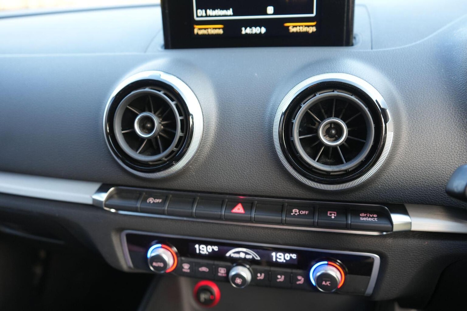 Used Audi A3 2016 for sale - 77240288: Photo 39