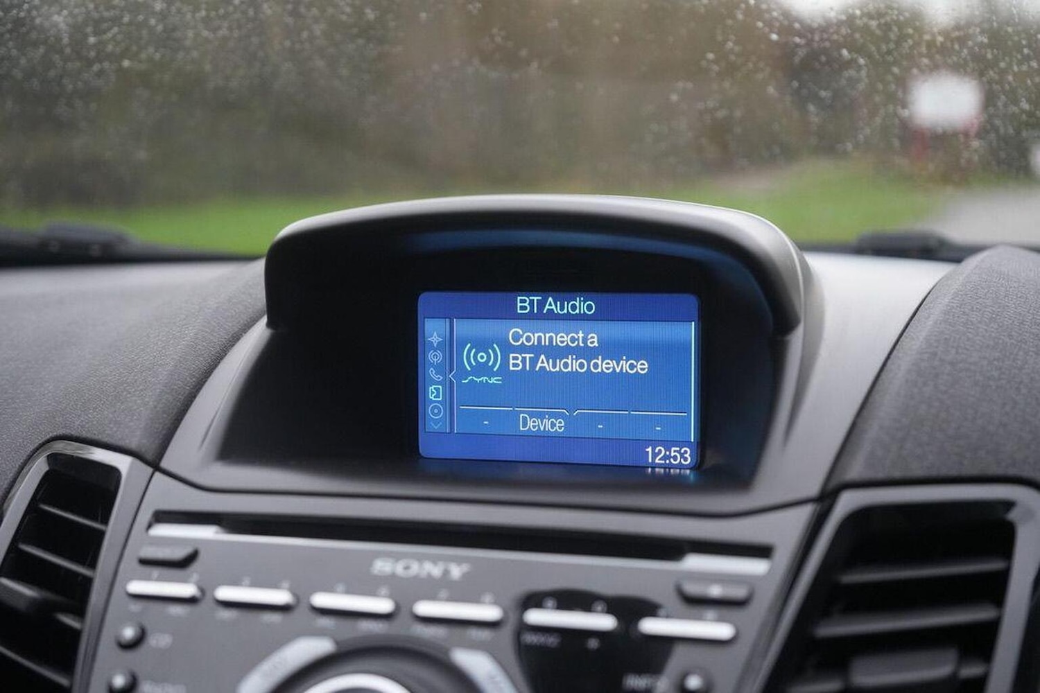 Used Ford Fiesta 2015 for sale - 76963338: Photo 27