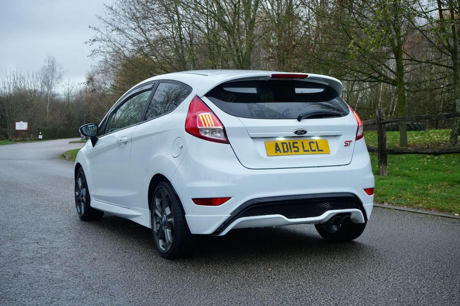 Used Ford Fiesta 2015 for sale - 76963338: Photo 7