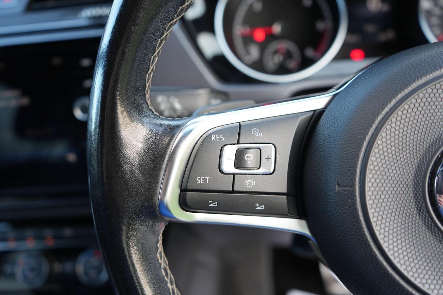 Used Volkswagen Touran 2020 for sale - 76963336: Photo 25