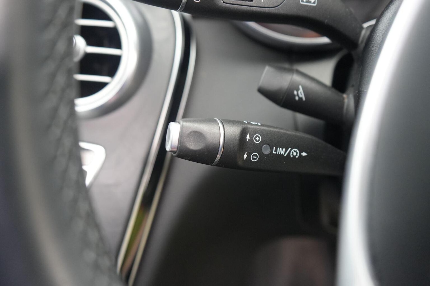 Used Mercedes-Benz C Class 2018 for sale - 76963248: Photo 29