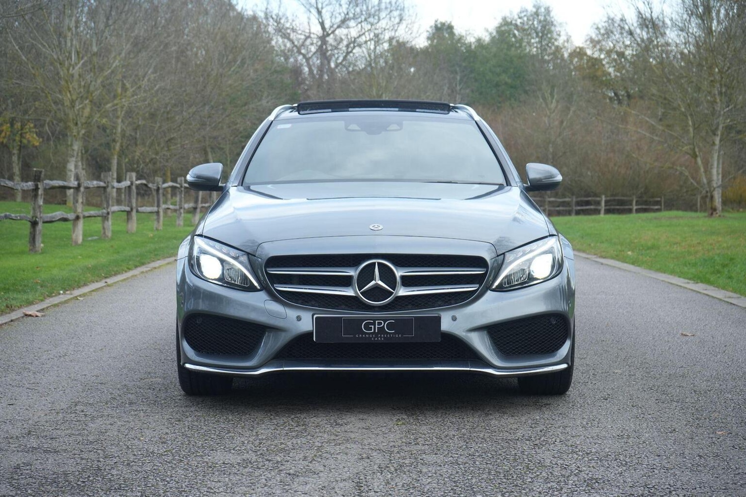 Used Mercedes-Benz C Class 2018 for sale - 76963248: Photo 3