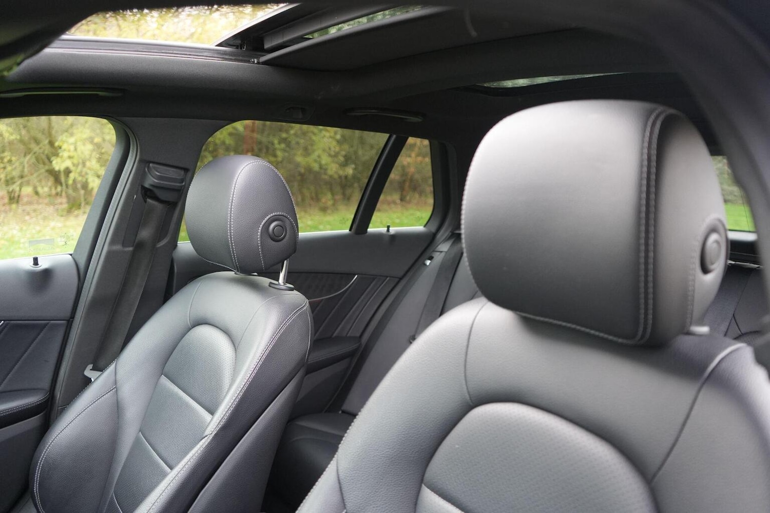 Used Mercedes-Benz C Class 2018 for sale - 76963248: Photo 43