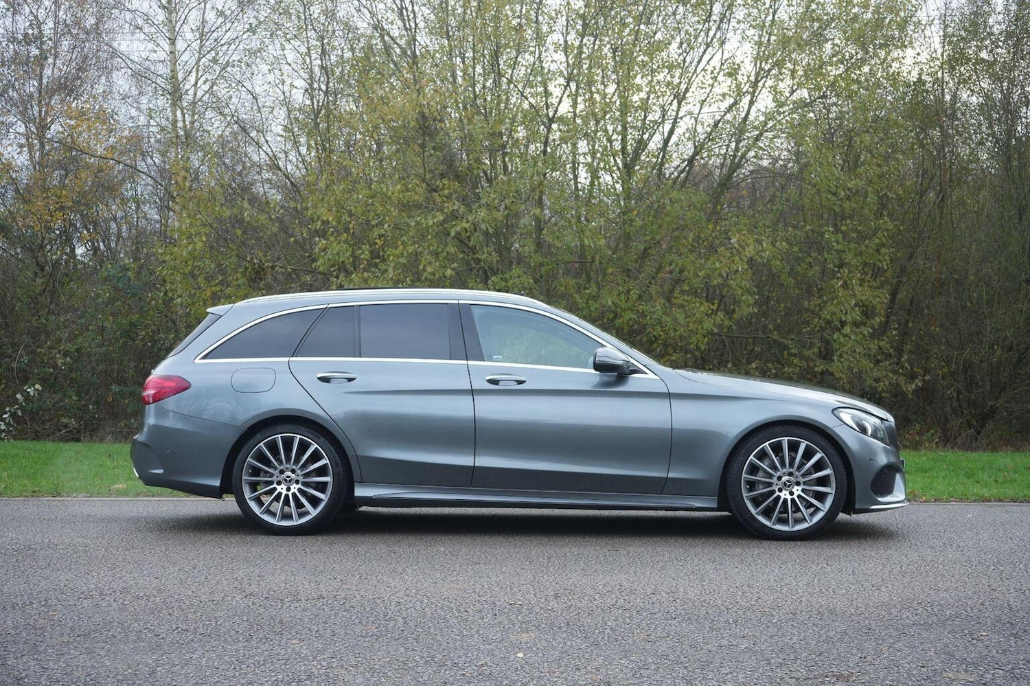 Used Mercedes-Benz C Class 2018 for sale - 76963248: Photo 5