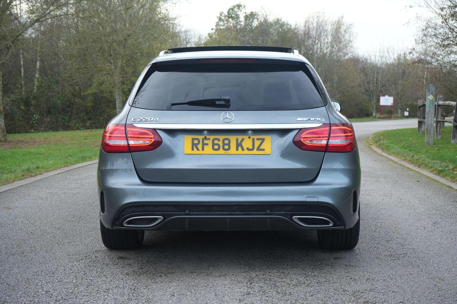 Used Mercedes-Benz C Class 2018 for sale - 76963248: Photo 7