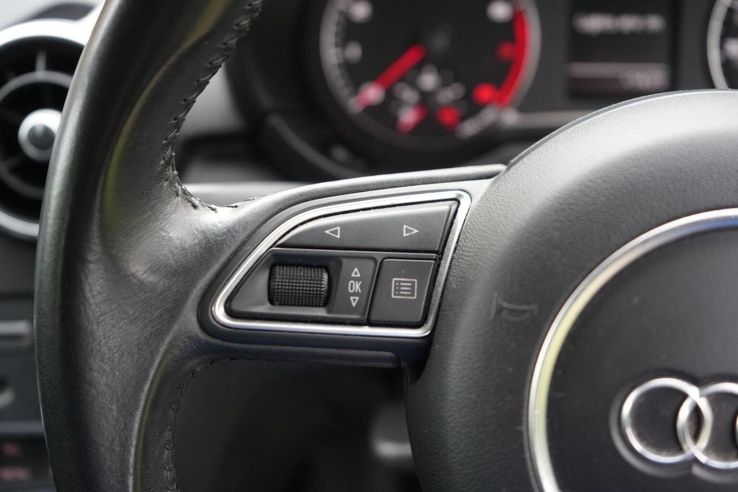 Used Audi A1 2015 for sale - 76963378: Photo 23