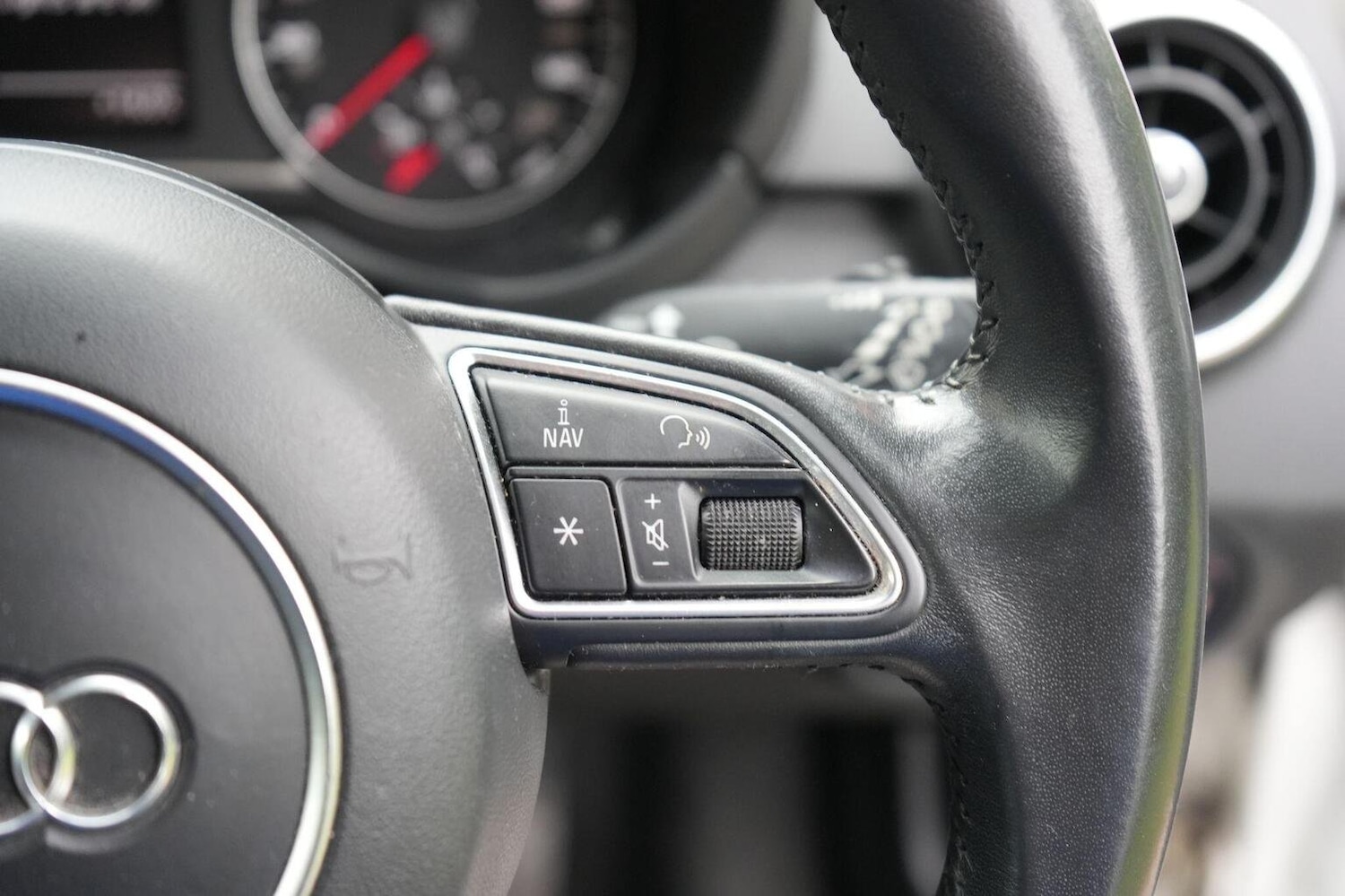 Used Audi A1 2015 for sale - 76963378: Photo 24