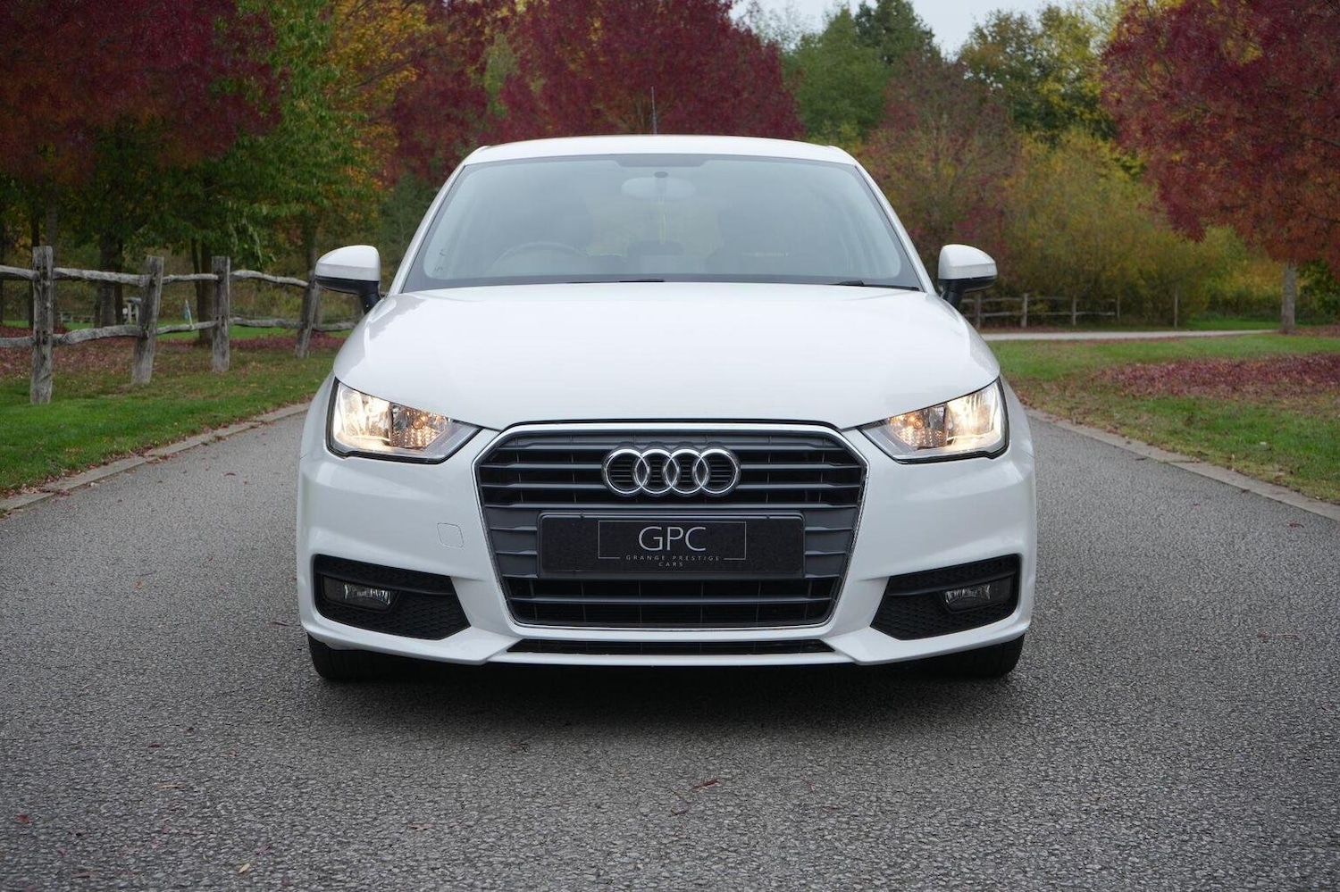 Used Audi A1 2015 for sale - 76963378: Photo 3