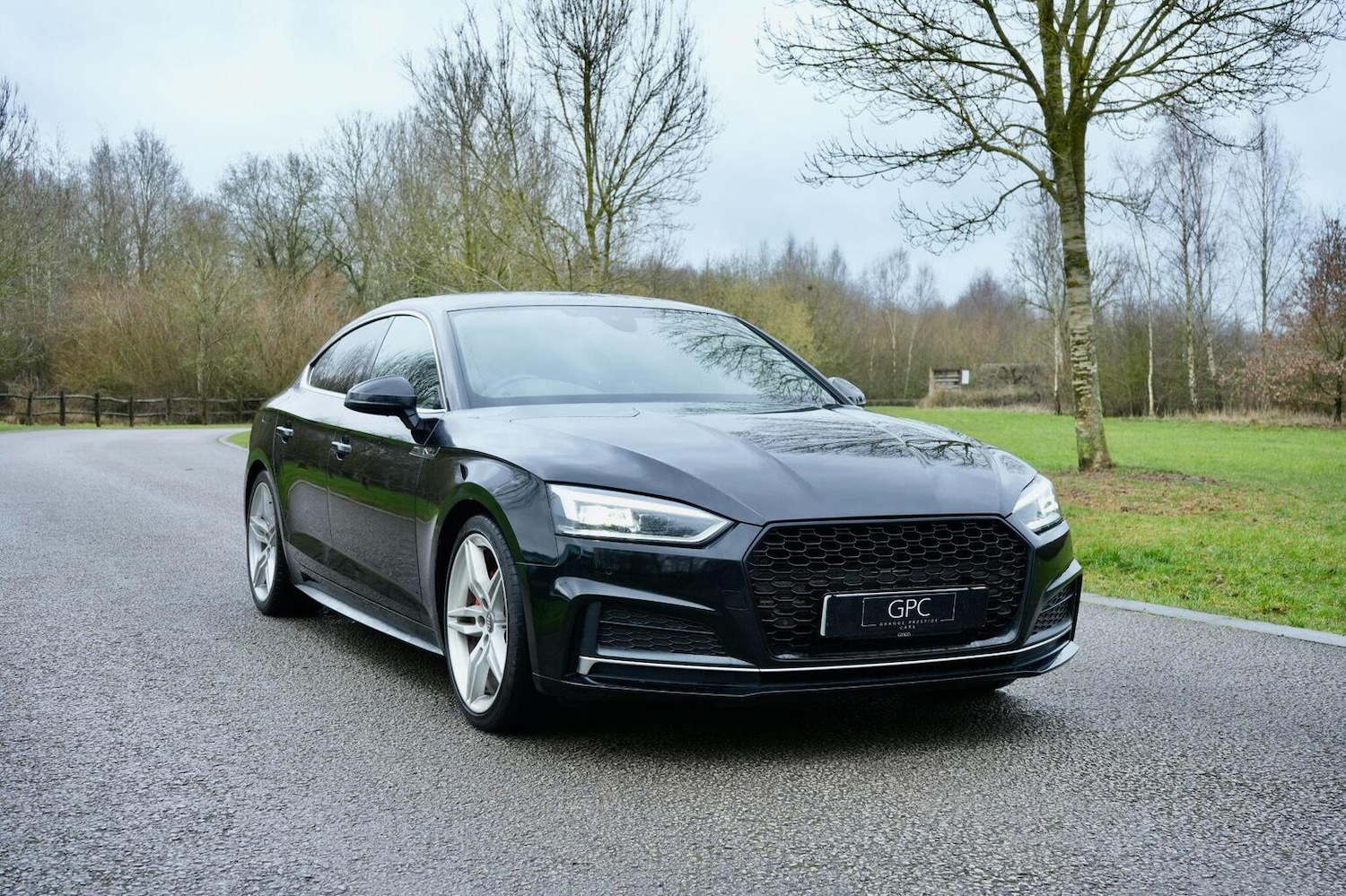 Used Audi A5 2019 for sale - 77303641: Photo 2