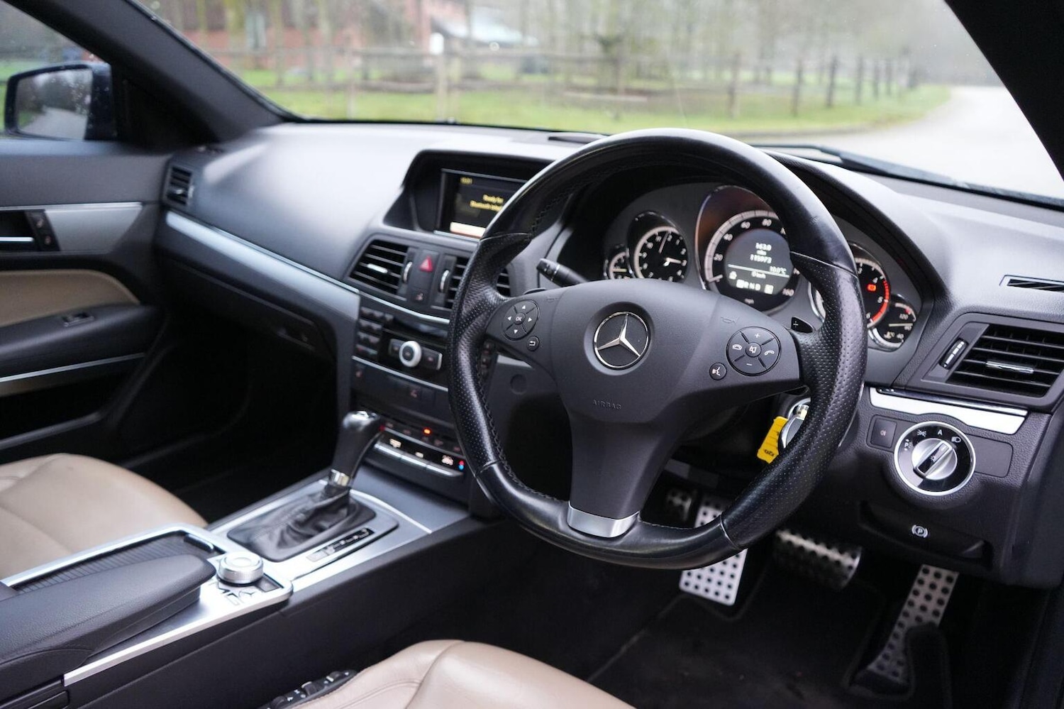 Used Mercedes-Benz E Class 2010 for sale - 77258545: Photo 10