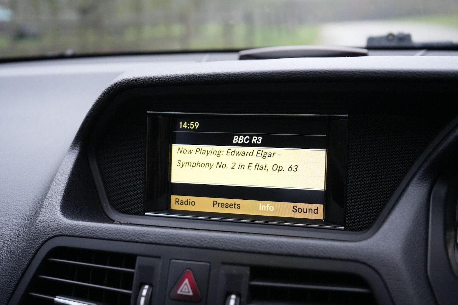 Used Mercedes-Benz E Class 2010 for sale - 77258545: Photo 30