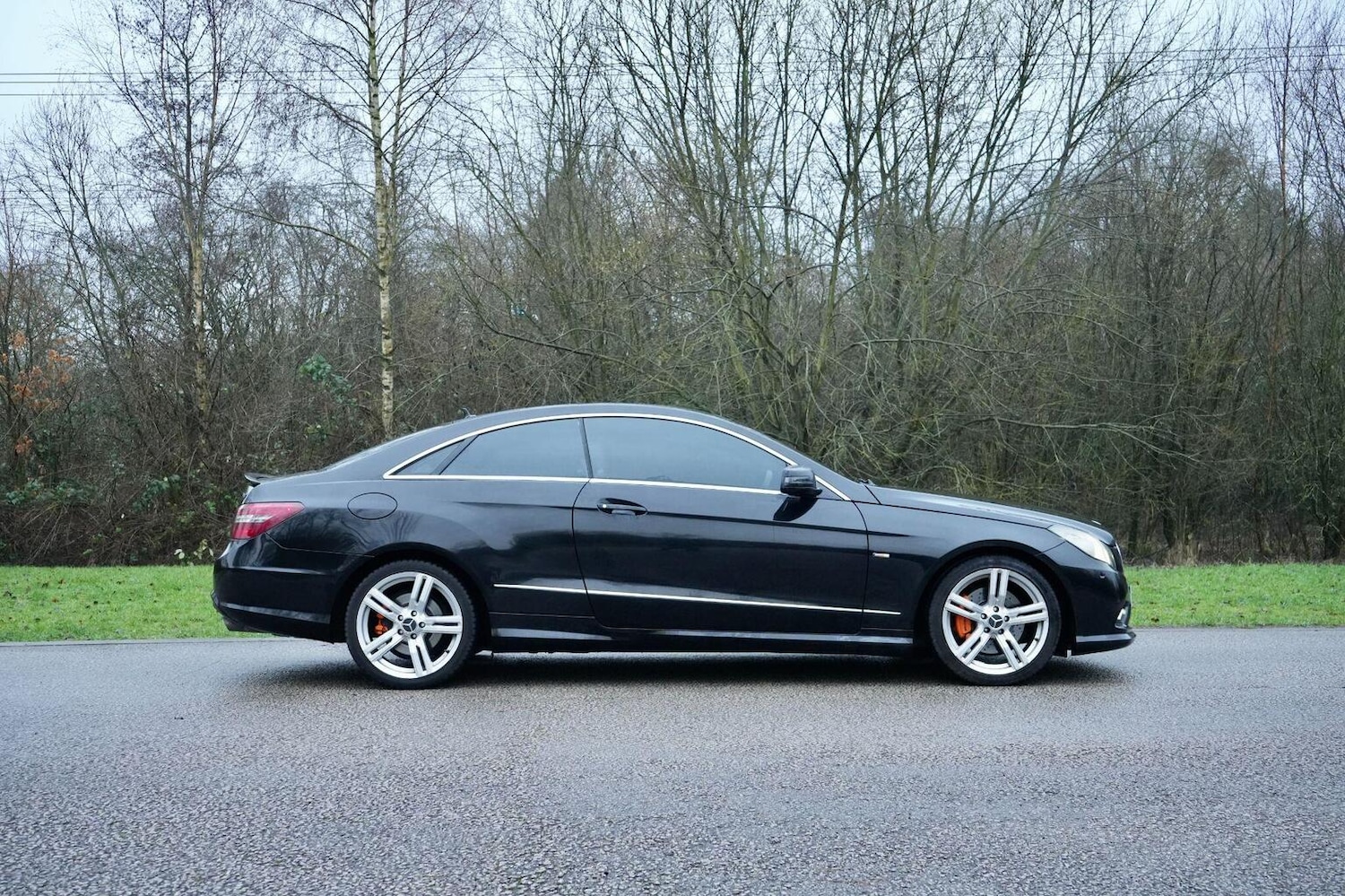 Used Mercedes-Benz E Class 2010 for sale - 77258545: Photo 5