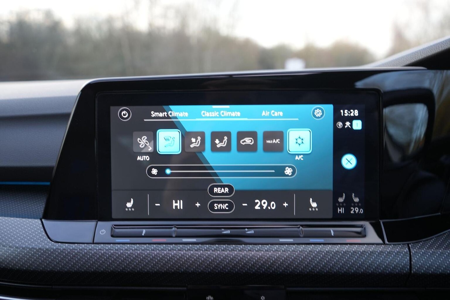 Used Volkswagen Golf 2023 for sale - 77277415: Photo 40