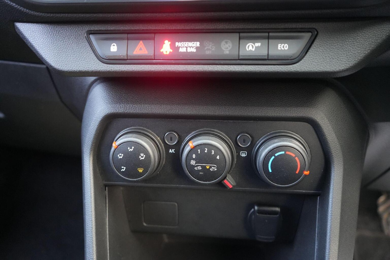 Used Dacia Jogger 2022 for sale - 76963318: Photo 23