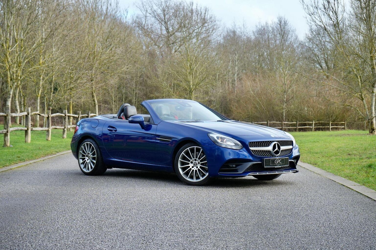 Used Mercedes-Benz SLC 2017 for sale - 77417476: Photo 1