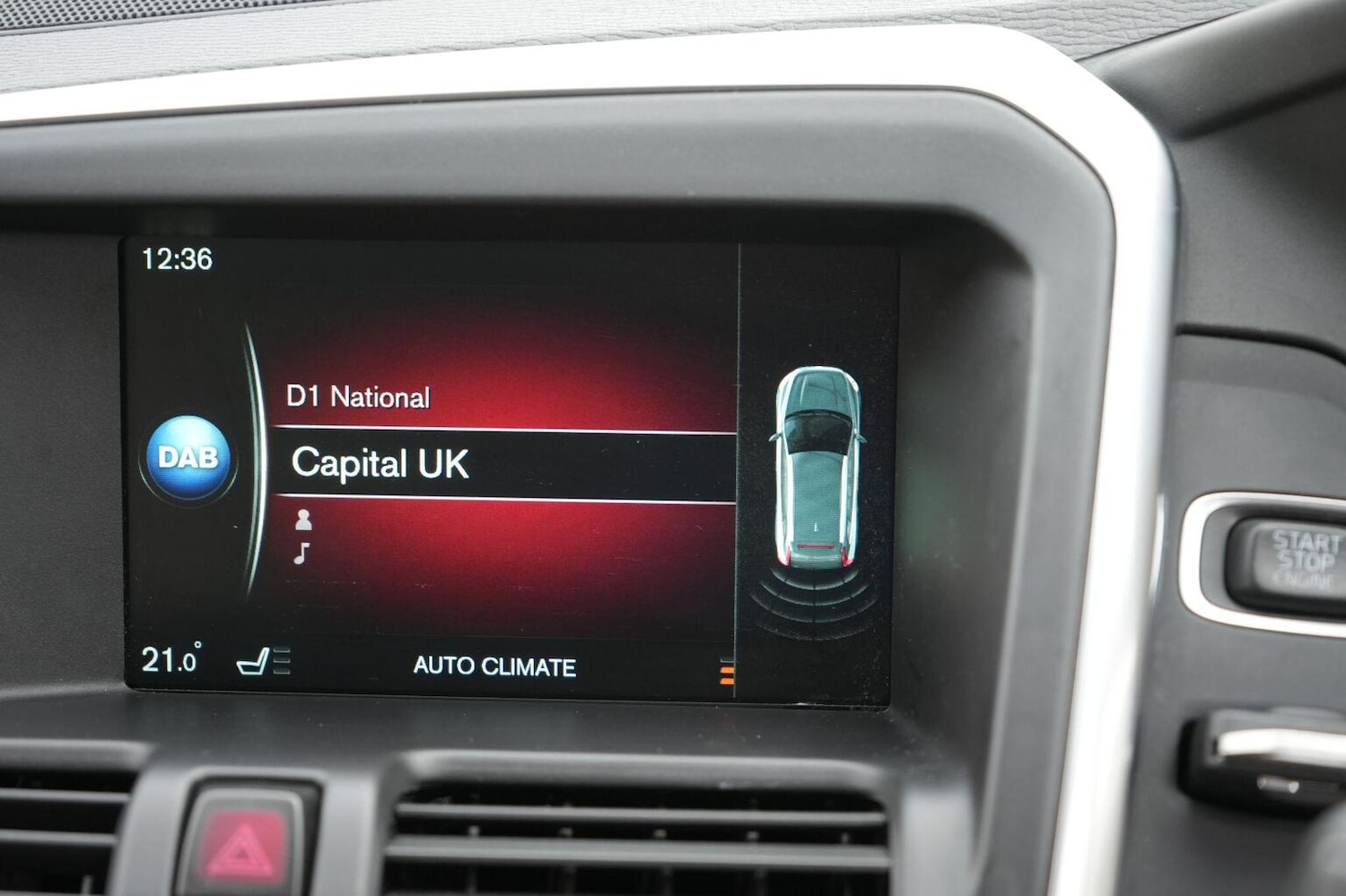 Used Volvo XC60 2015 for sale - 77453257: Photo 29