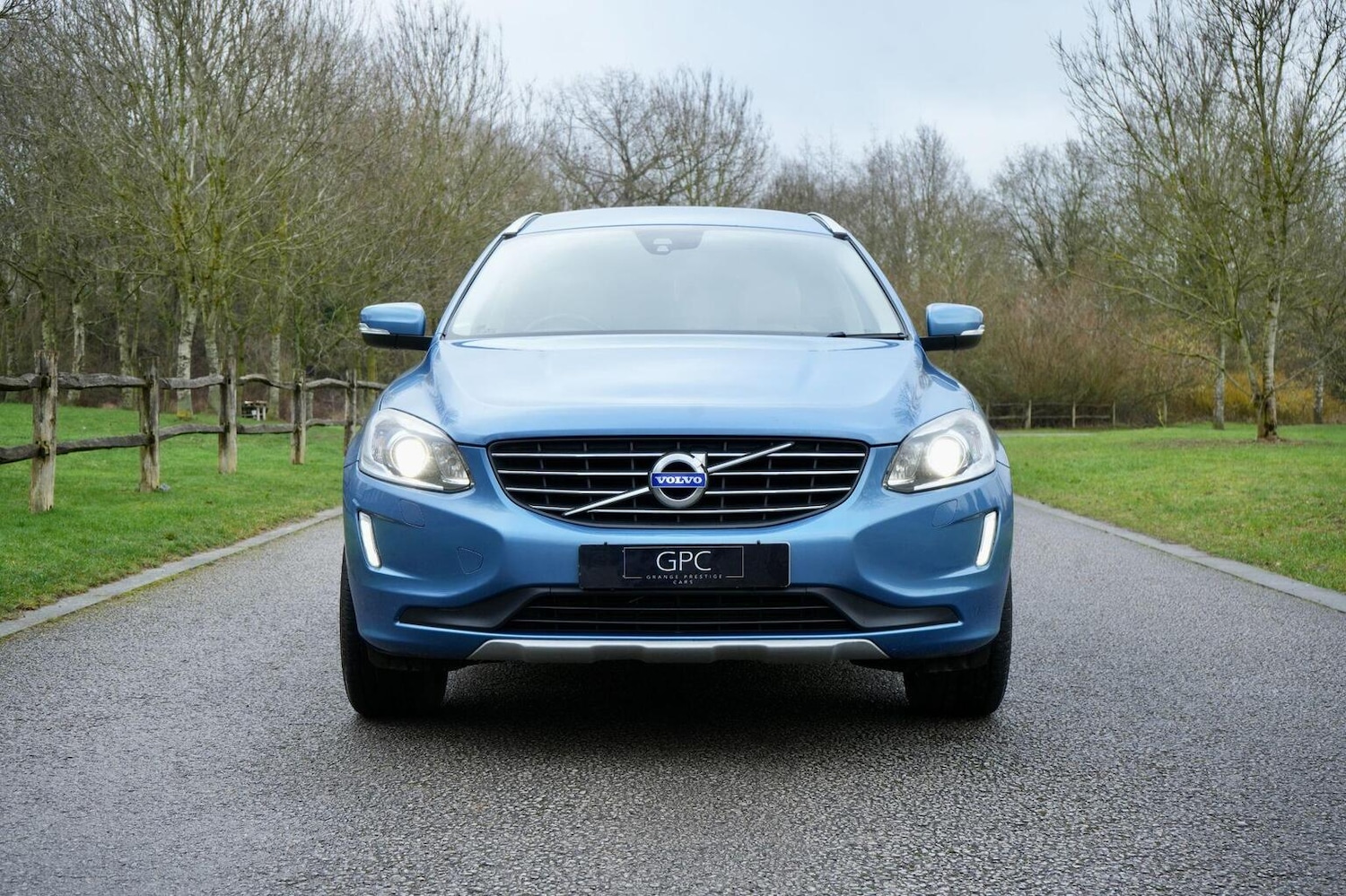 Used Volvo XC60 2015 for sale - 77453257: Photo 3