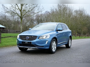 Used Volvo XC60 2015 for sale - 77453257: Photo