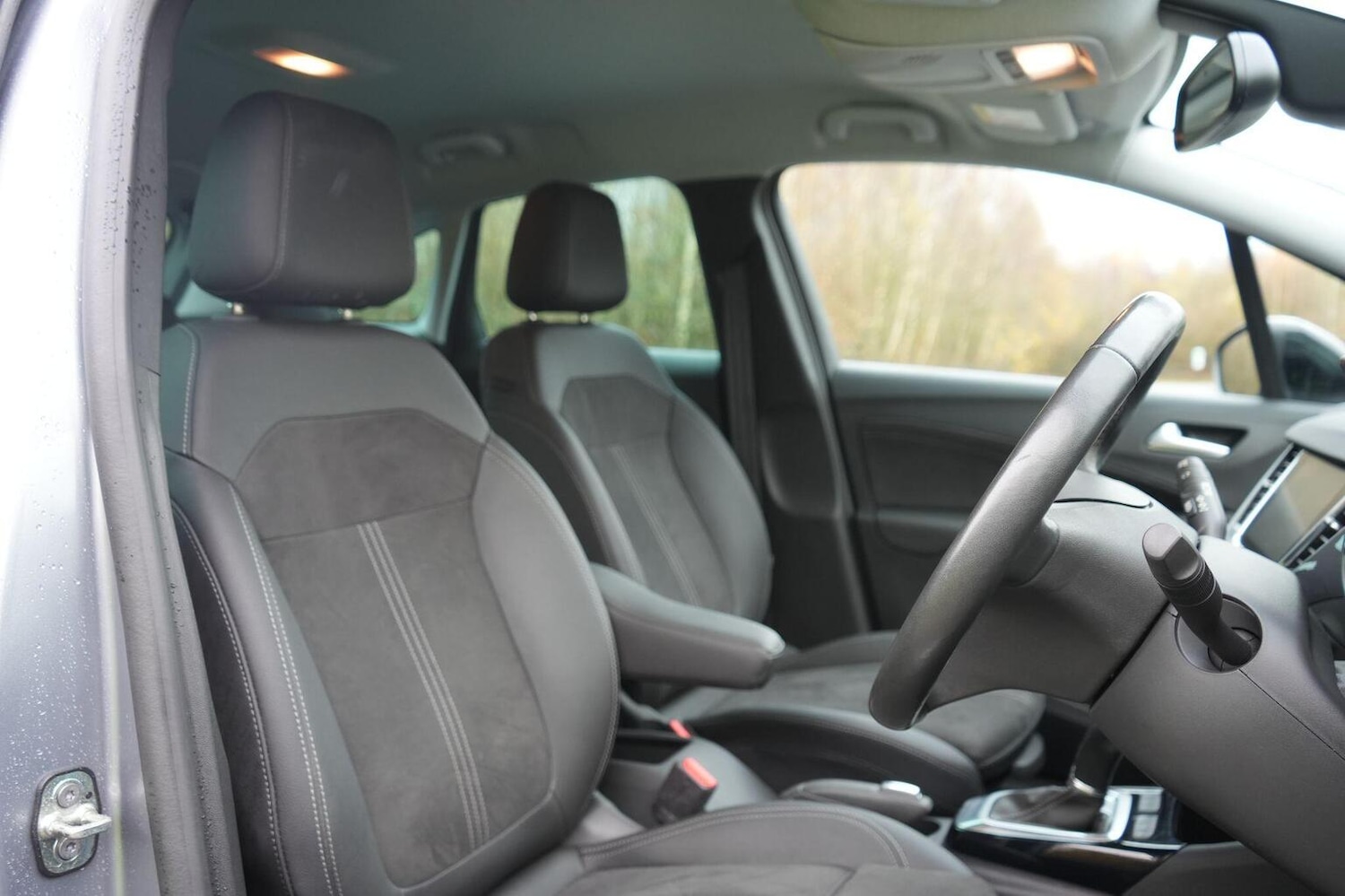 Used Vauxhall Crossland 2024 for sale - 76963243: Photo 16