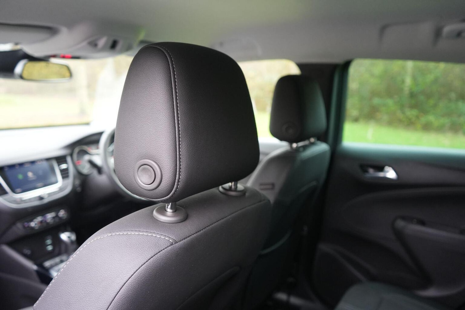 Used Vauxhall Crossland 2024 for sale - 76963243: Photo 17