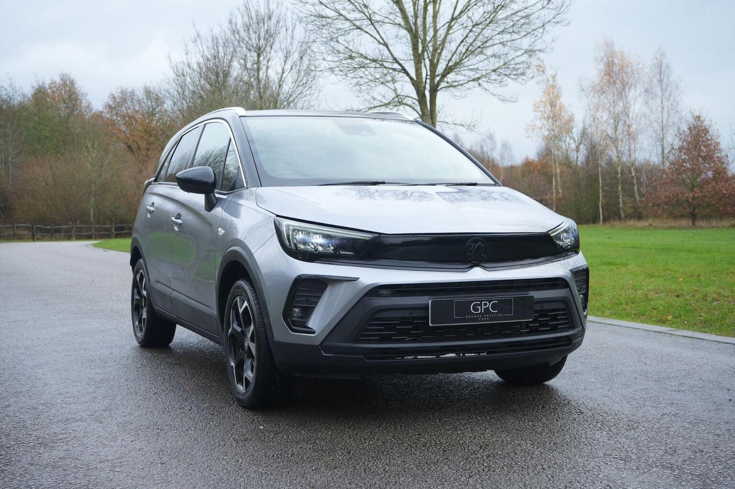 Used Vauxhall Crossland 2024 for sale - 76963243: Photo 2