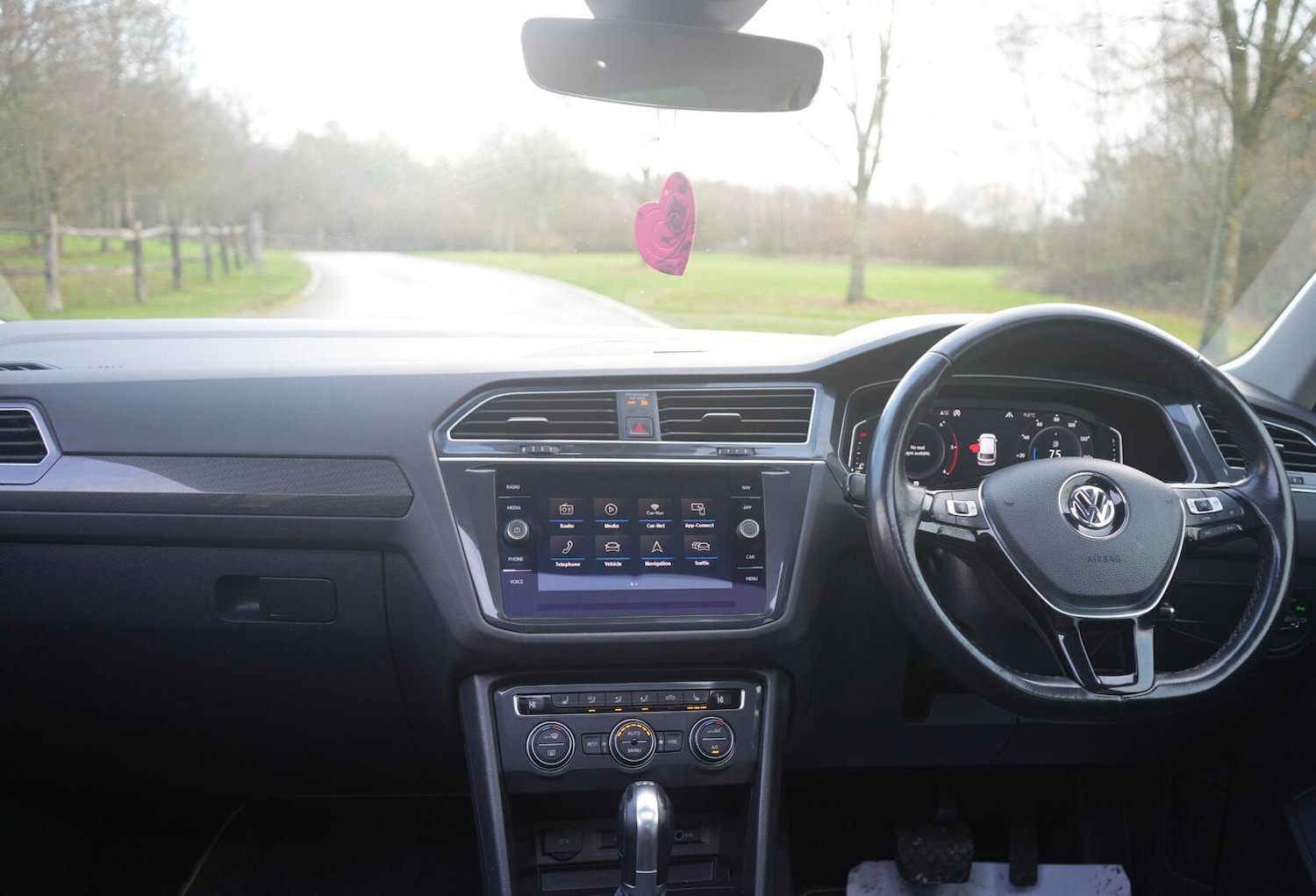 Used Volkswagen Tiguan 2019 for sale - 76963311: Photo 13