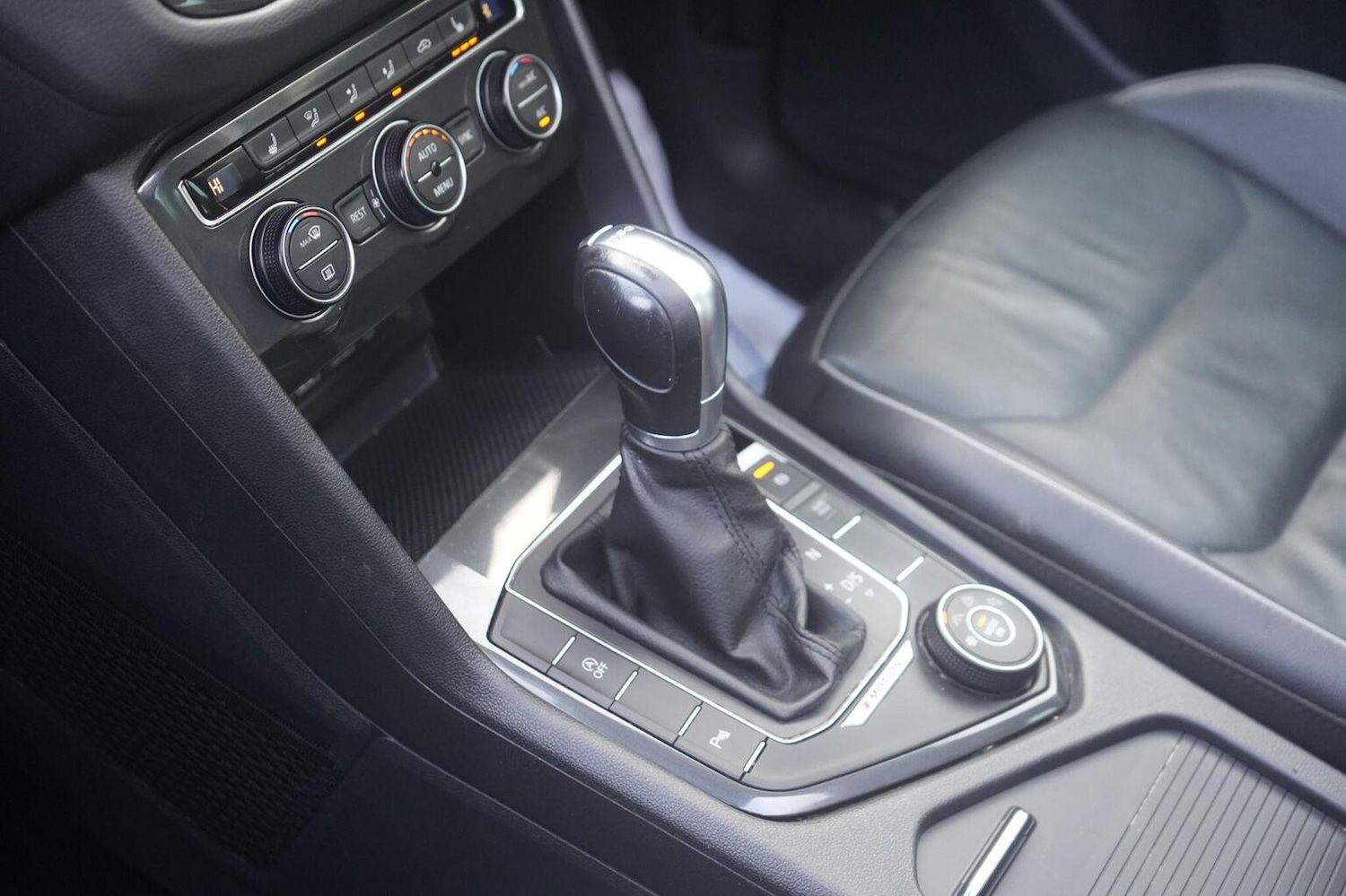 Used Volkswagen Tiguan 2019 for sale - 76963311: Photo 15