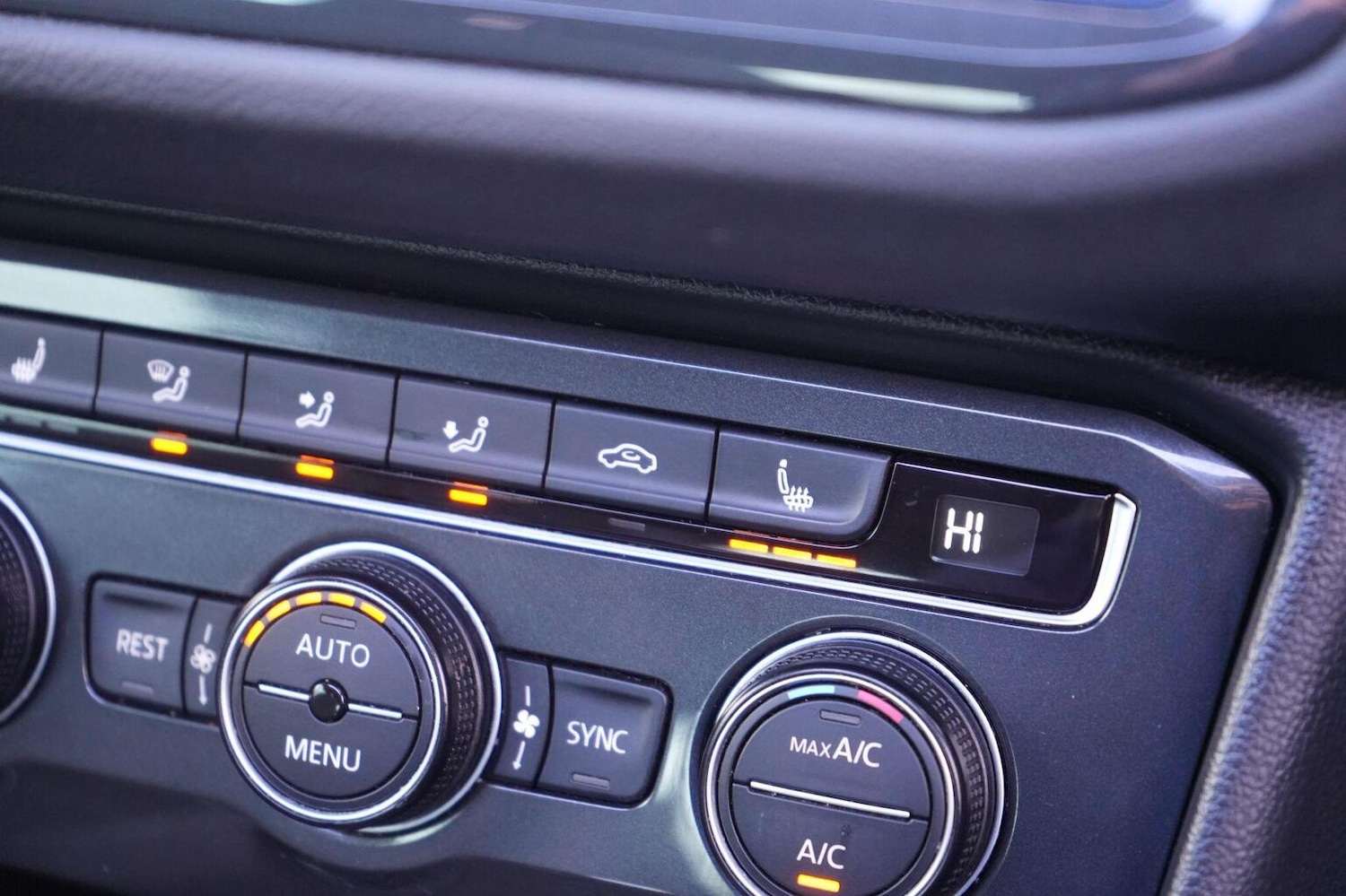 Used Volkswagen Tiguan 2019 for sale - 76963311: Photo 24