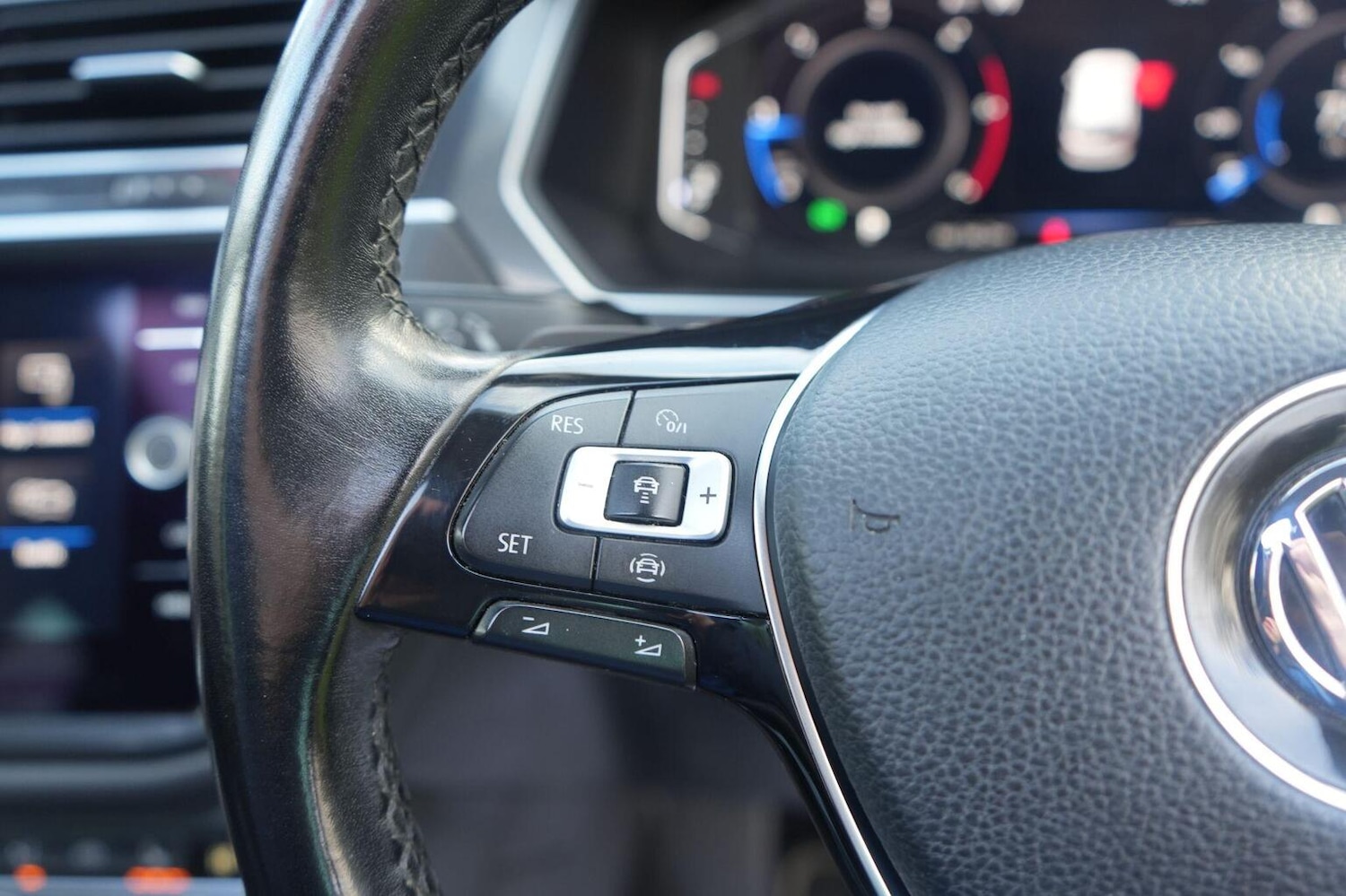 Used Volkswagen Tiguan 2019 for sale - 76963311: Photo 29