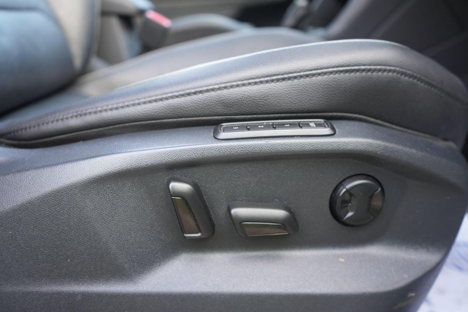 Used Volkswagen Tiguan 2019 for sale - 76963311: Photo 32