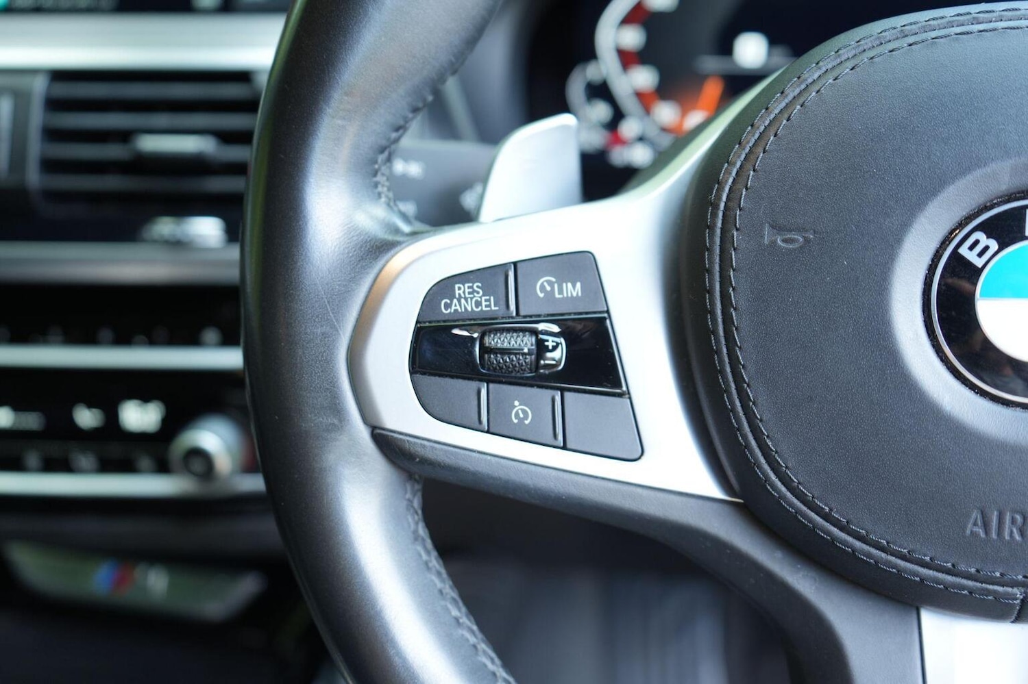 Used BMW X4 2019 for sale - 76963424: Photo 20