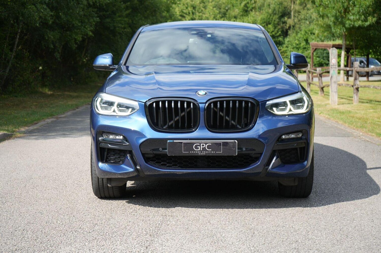 Used BMW X4 2019 for sale - 76963424: Photo 3