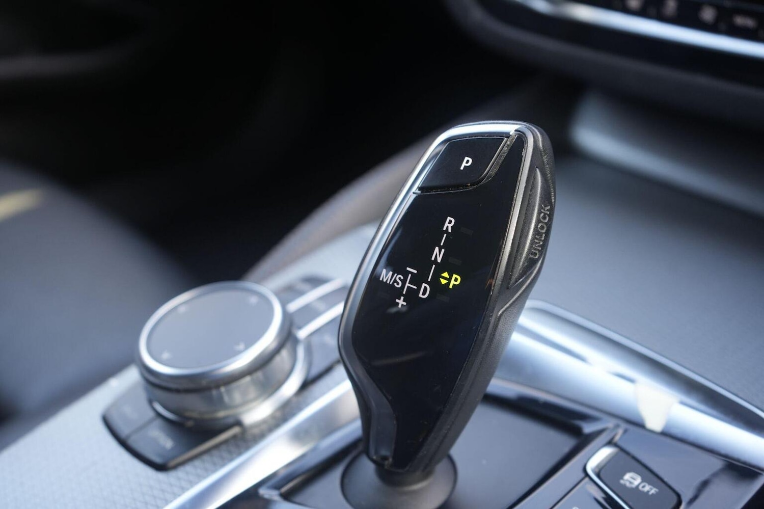 Used BMW 5 Series 2018 for sale - 76963321: Photo 12