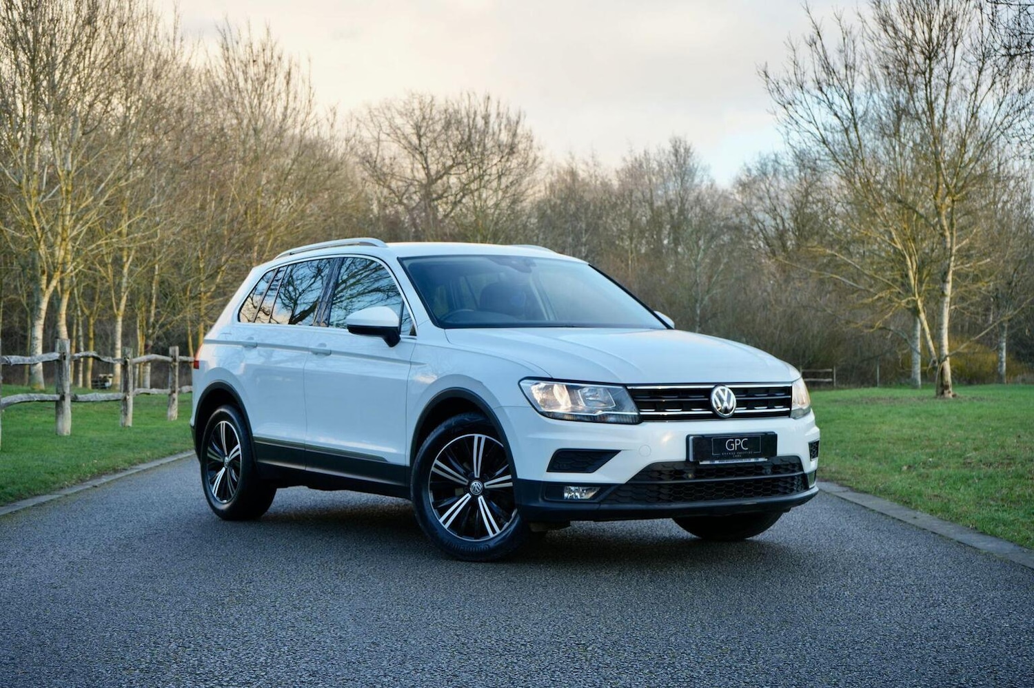 Used Volkswagen Tiguan 2019 for sale - 77135899: Photo 1