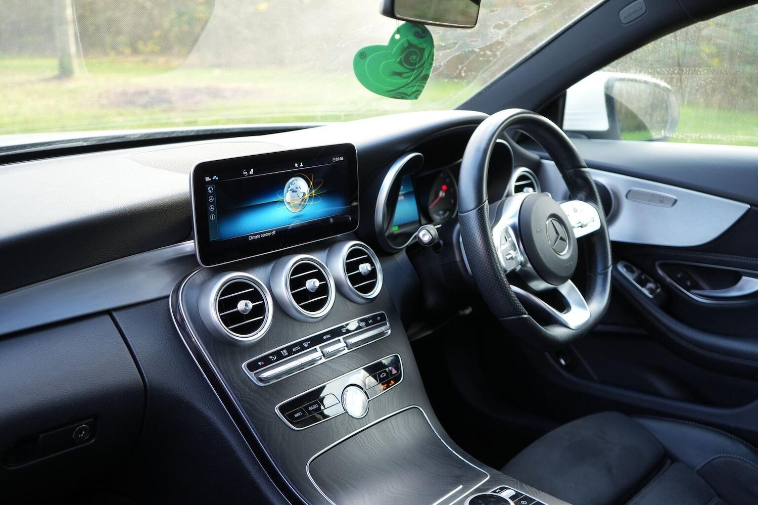 Used Mercedes-Benz C Class 2019 for sale - 76963448: Photo 13