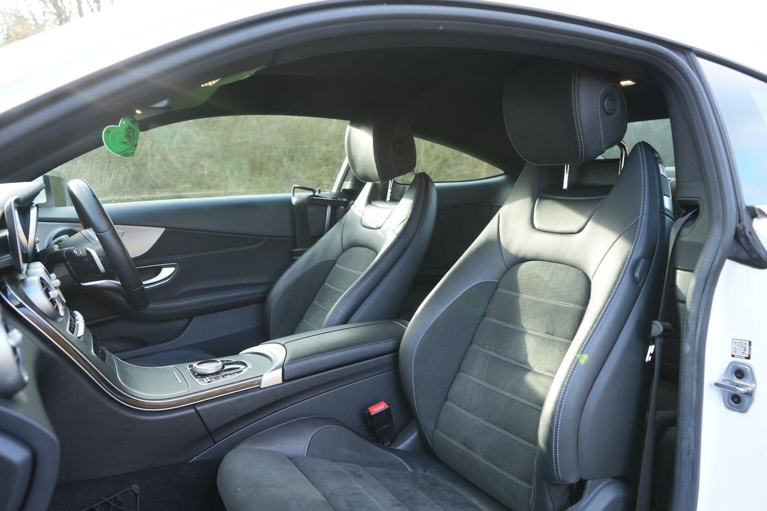 Used Mercedes-Benz C Class 2019 for sale - 76963448: Photo 31