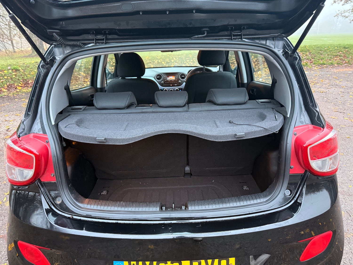 Used Hyundai i10 2014 for sale - 76568209: Photo 18