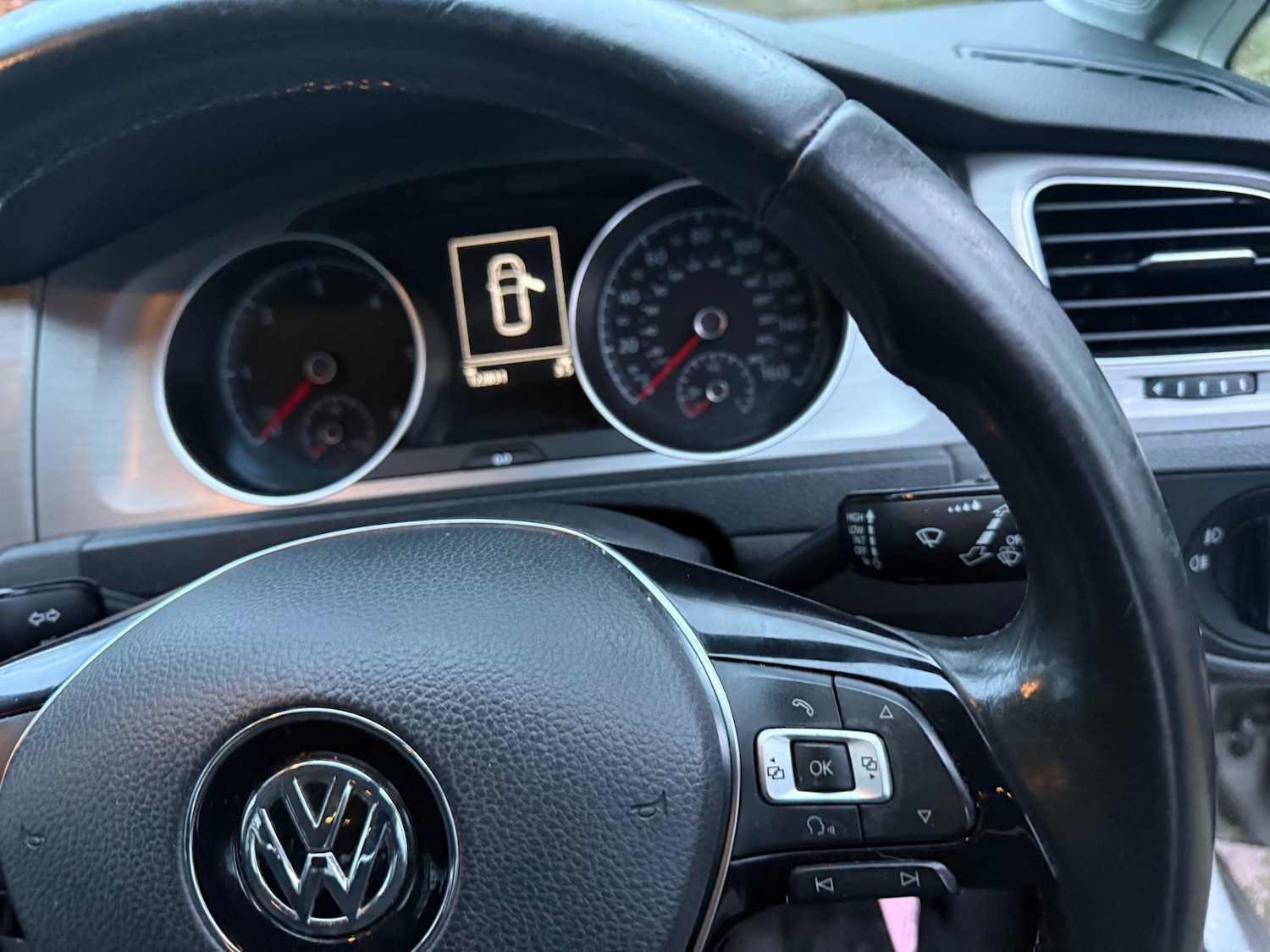 Used Volkswagen Golf 2015 for sale - 76945945: Photo 14