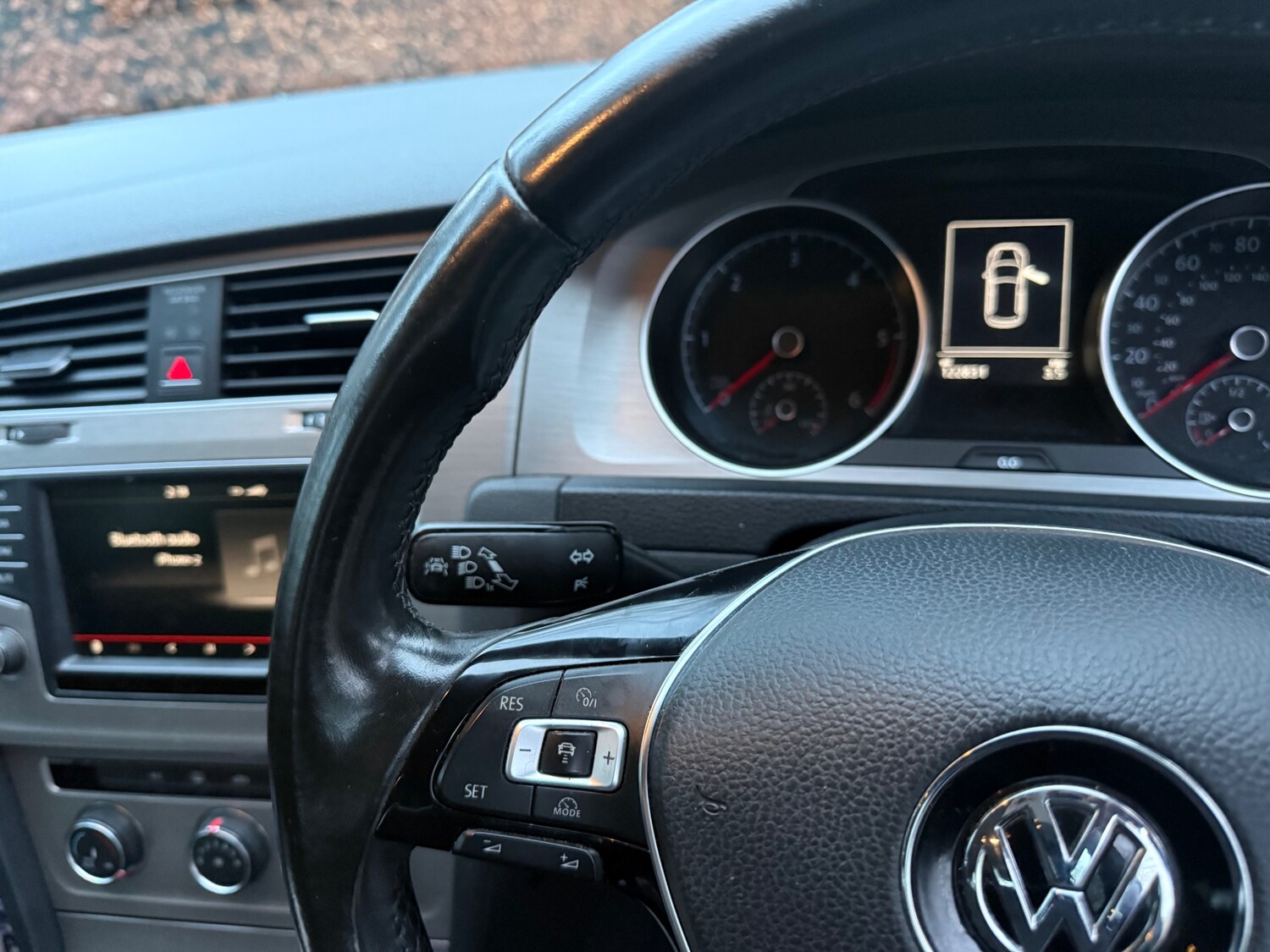 Used Volkswagen Golf 2015 for sale - 76945945: Photo 15