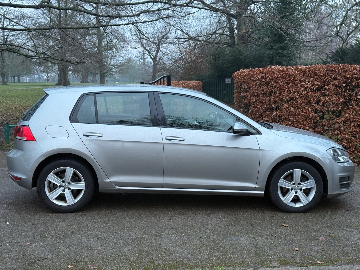 Used Volkswagen Golf 2015 for sale - 76945945: Photo 7