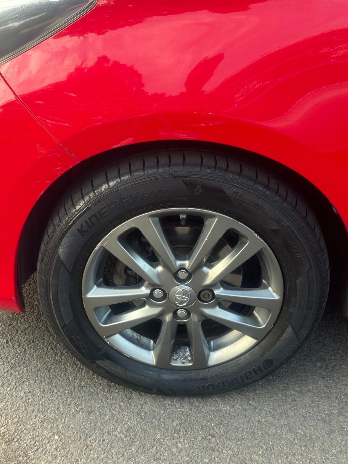 Used Toyota Yaris 2015 for sale - 76106289: Photo 5