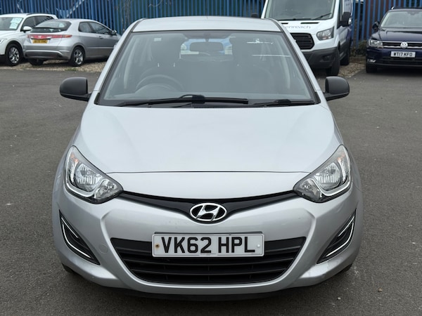 Used Hyundai i20 2012 for sale - 76121206: Photo 1