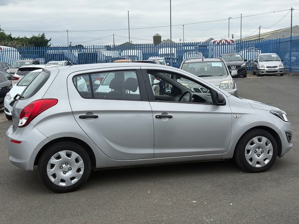 Used Hyundai i20 2012 for sale - 76121206: Photo 7