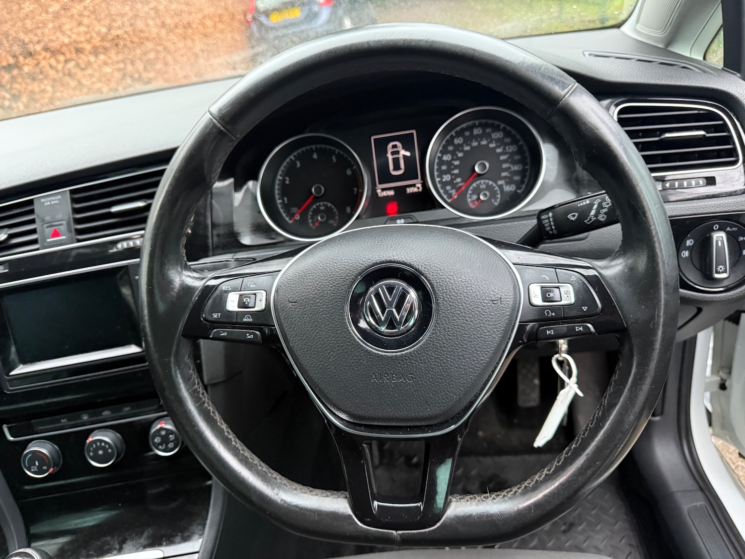 Used Volkswagen Golf 2014 for sale - 77172701: Photo 19