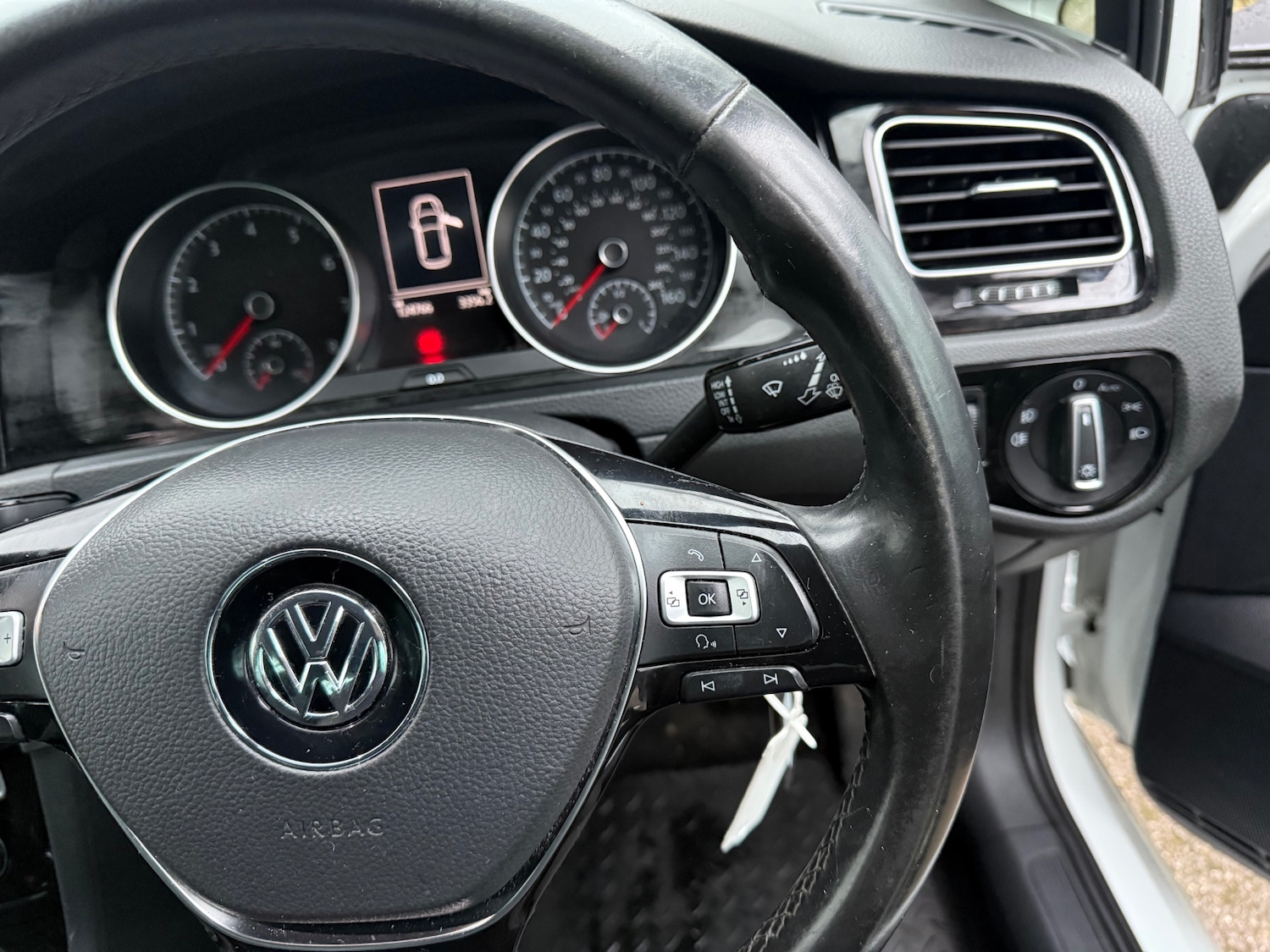 Used Volkswagen Golf 2014 for sale - 77172701: Photo 20