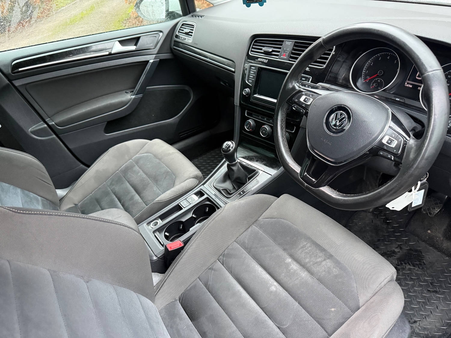 Used Volkswagen Golf 2014 for sale - 77172701: Photo 22