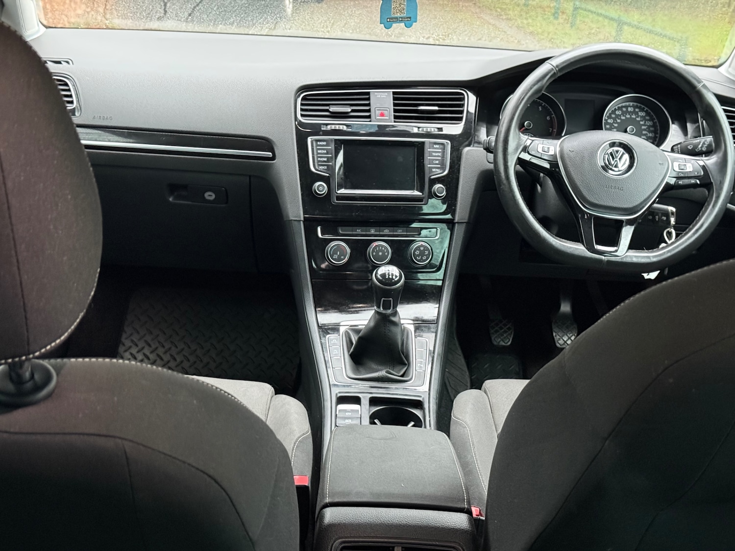 Used Volkswagen Golf 2014 for sale - 77172701: Photo 27